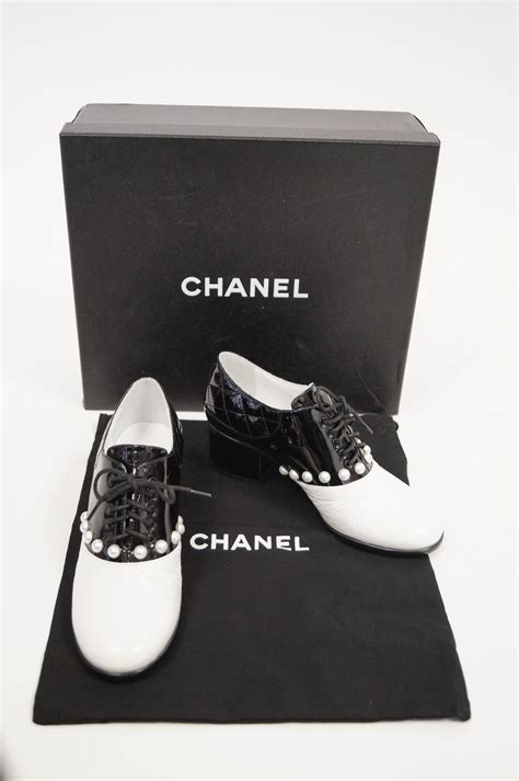 white patent oxford chanel|Chanel Black and White Patent Leather Pearl Oxfords, 2014.